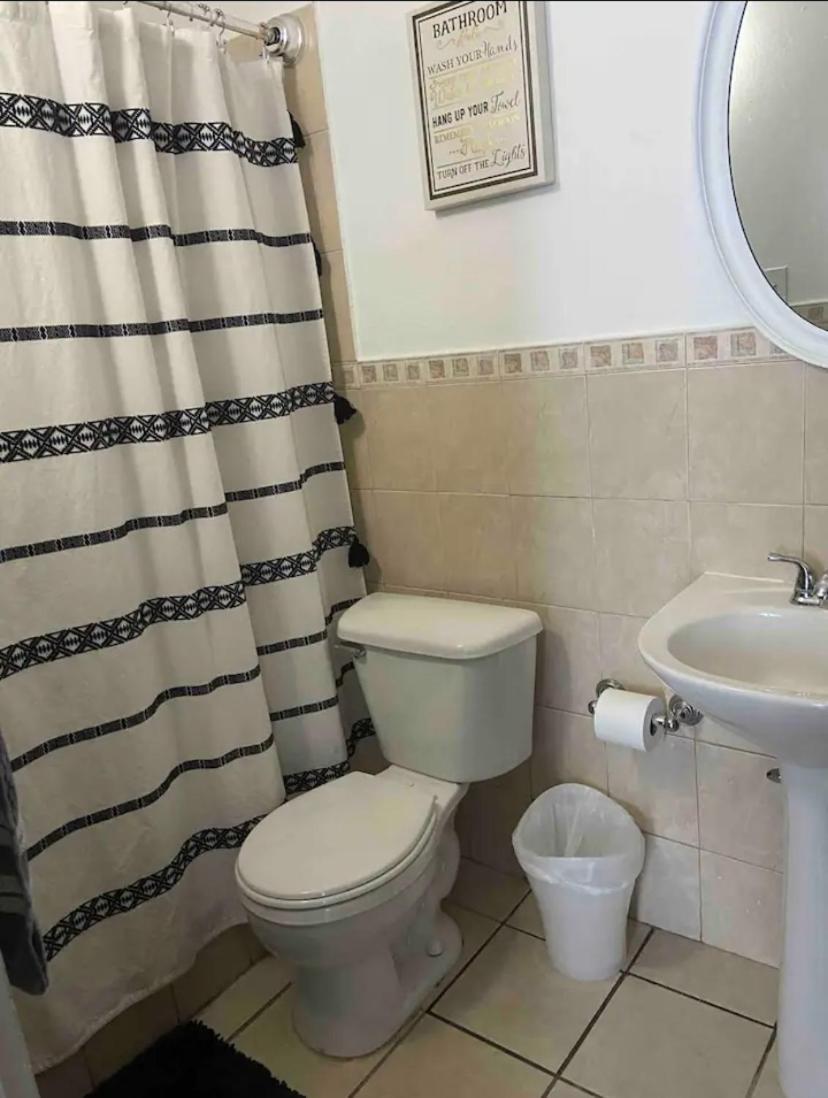 Cozy Private Apartment Near Sju Airport カロライナ エクステリア 写真